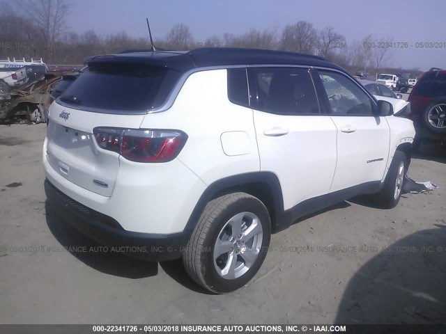 3C4NJDBB7JT231877 - 2018 JEEP COMPASS LATITUDE Weiß Foto 4