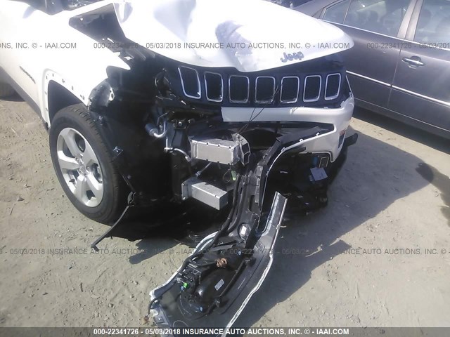 3C4NJDBB7JT231877 - 2018 JEEP COMPASS LATITUDE Weiß Foto 6
