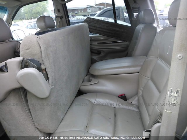 5LMEU27RX2LJ07464 - 2002 LINCOLN NAVIGATOR 棕色 照片 8