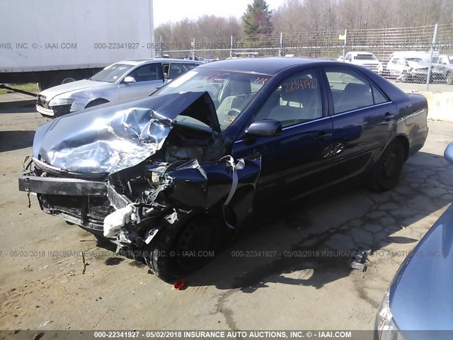 4T1BE32K64U379056 - 2004 TOYOTA CAMRY LE/XLE/SE ლურჯი ფოტო 2