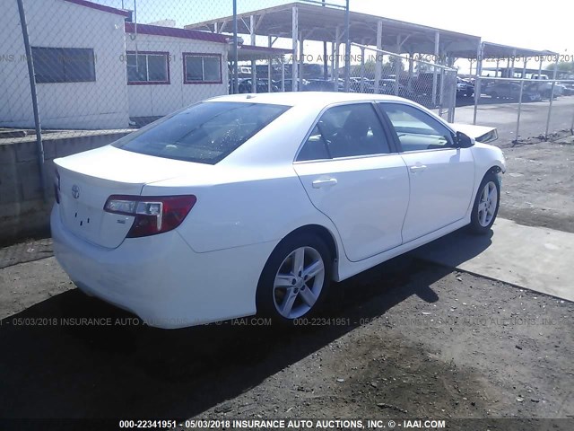 4T1BF1FK8CU503712 - 2012 TOYOTA CAMRY SE/LE/XLE WHITE photo 4