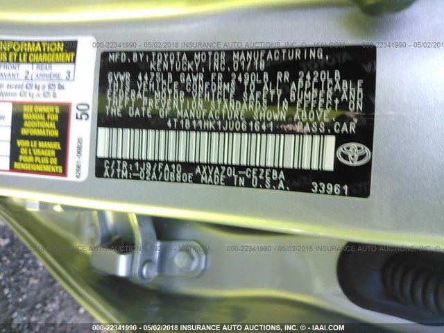 4T1B11HK1JU061641 - 2018 TOYOTA CAMRY L/LE/XLE/SE/XSE SILVER photo 9