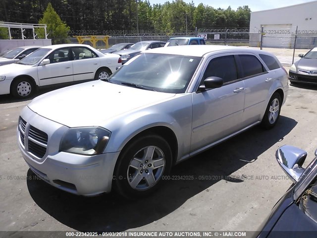 2D4FV47T96H446612 - 2006 DODGE MAGNUM SE SILVER photo 2