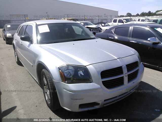 2D4FV47T96H446612 - 2006 DODGE MAGNUM SE SILVER photo 6