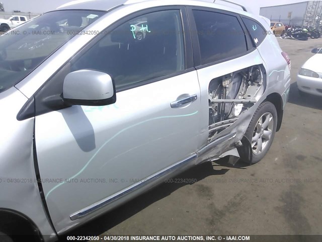 JN8AS5MV6BW671310 - 2011 NISSAN ROGUE S/SV/KROM SILVER photo 6