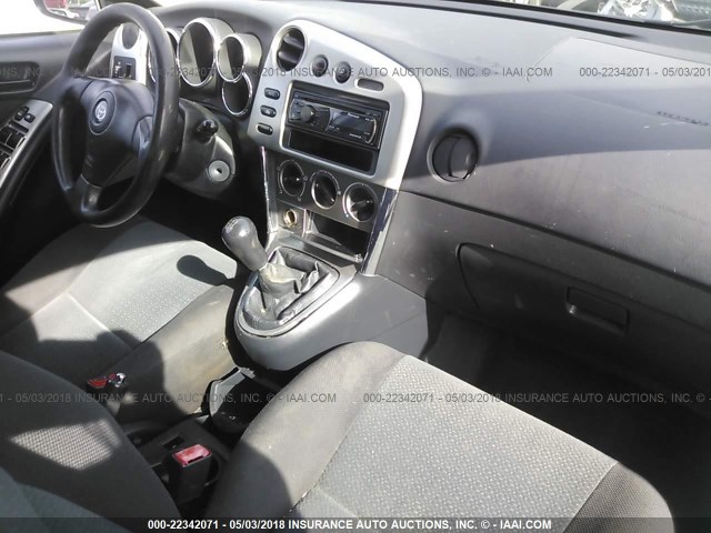 2T1KR32E93C153544 - 2003 TOYOTA COROLLA MATRIX XR SILVER photo 5