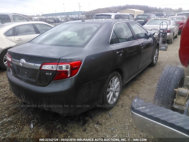 4T4BF1FK7CR224189 - 2012 TOYOTA CAMRY SE/LE/XLE GRAY photo 4
