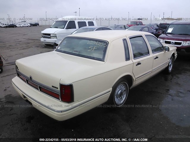 1LNLM81W3VY618811 - 1997 LINCOLN TOWN CAR EXECUTIVE CREAM photo 4