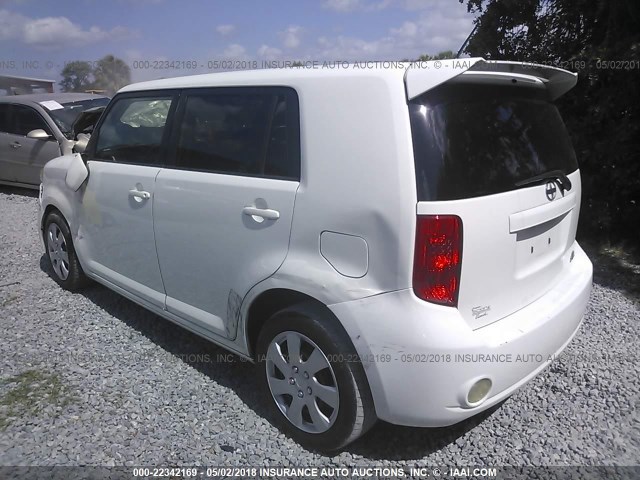 JTLKE50E881010420 - 2008 TOYOTA SCION XB WHITE photo 3