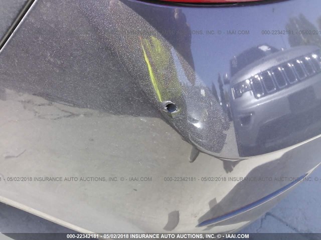 1G11H5SA4DF334110 - 2013 CHEVROLET MALIBU LTZ 灰色 照片 6