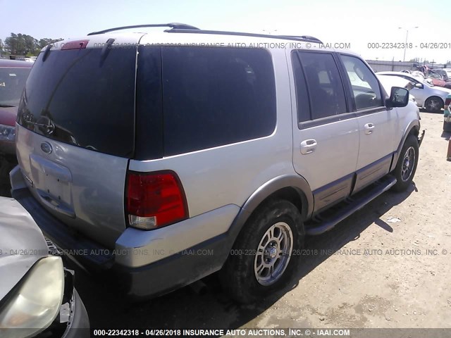 1FMPU15L54LA84747 - 2004 FORD EXPEDITION XLT ვერცხლისფერი ფოტო 4