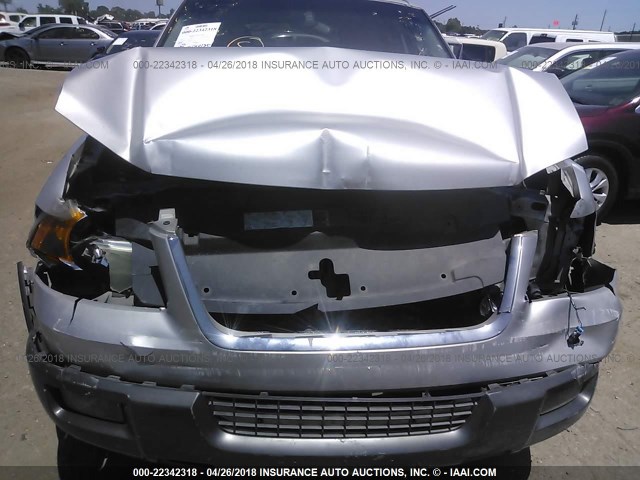 1FMPU15L54LA84747 - 2004 FORD EXPEDITION XLT SILVER photo 6