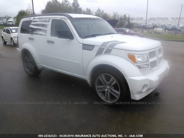 1D4PT6GX4BW589309 - 2011 DODGE NITRO DETONATOR WHITE photo 1