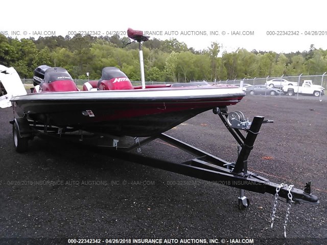 BUJ26238A404 - 2004 BASSTRACKER BASS BOAT  Unknown photo 1