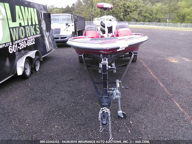 BUJ26238A404 - 2004 BASSTRACKER BASS BOAT  Unknown photo 6