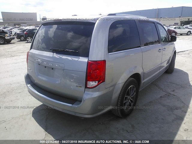 2C4RDGCG7HR786510 - 2017 DODGE GRAND CARAVAN SXT SILVER photo 4