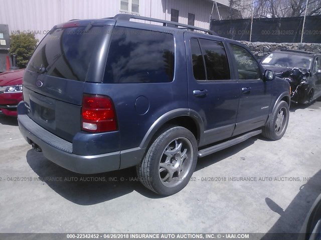 1FMZU63W12UC66536 - 2002 FORD EXPLORER XLT BLUE photo 4