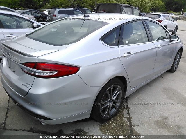 3FA6P0LU4HR374567 - 2017 FORD FUSION SE HYBRID SILVER photo 4