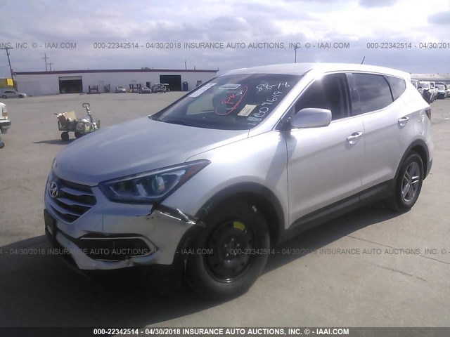 5XYZT3LB6JG568973 - 2018 HYUNDAI SANTA FE SPORT  SILVER photo 2