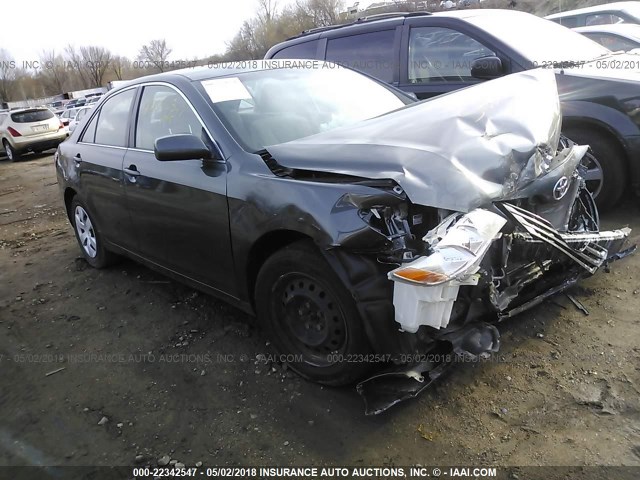 4T4BE46K29R050853 - 2009 TOYOTA CAMRY SE/LE/XLE GRAY photo 1