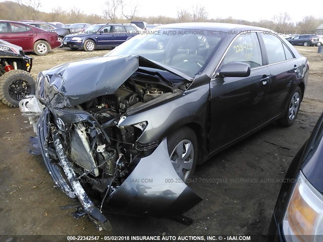 4T4BE46K29R050853 - 2009 TOYOTA CAMRY SE/LE/XLE GRAY photo 2