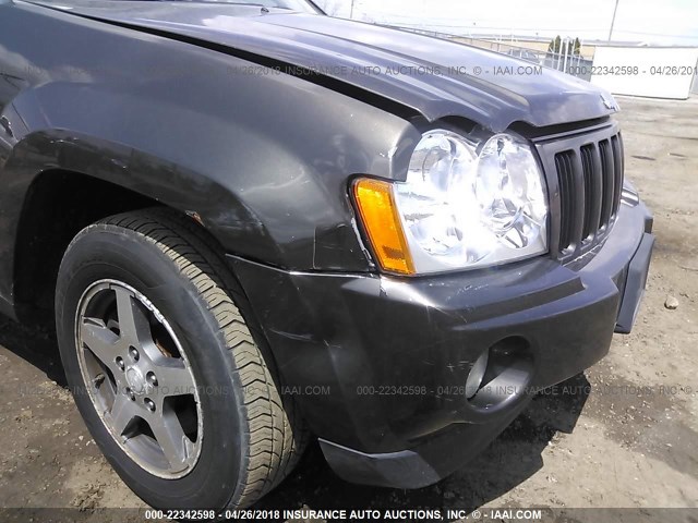 1J4GR48K96C281136 - 2006 JEEP GRAND CHEROKEE LAREDO/COLUMBIA/FREEDOM 棕色 照片 6