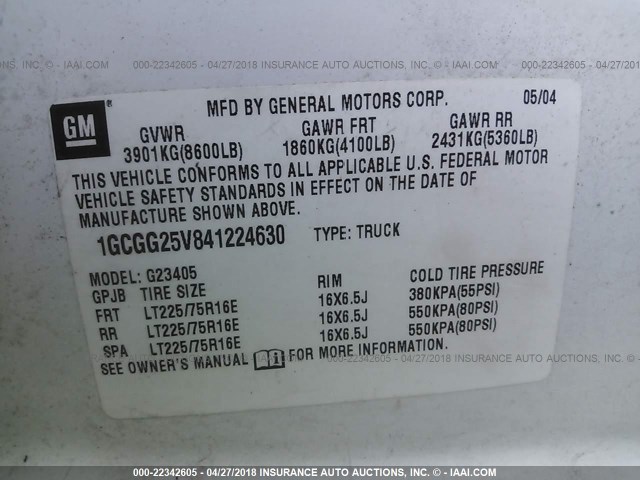 1GCGG25V841224630 - 2004 CHEVROLET EXPRESS G2500  WHITE photo 9