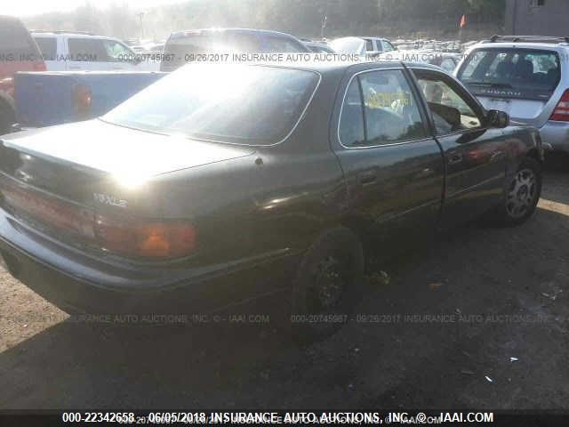 4T1GK13E8RU029768 - 1994 TOYOTA CAMRY XLE BLACK photo 4