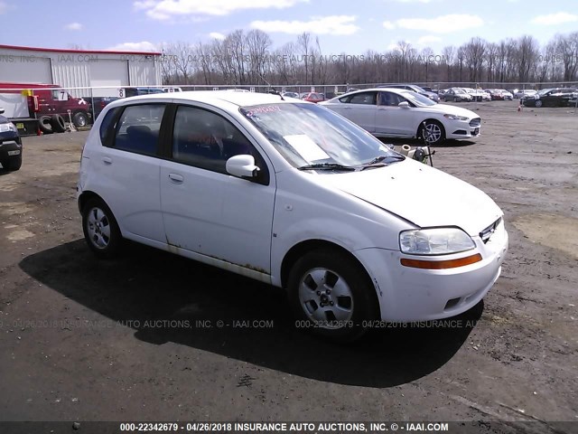 KL1TD66647B693564 - 2007 CHEVROLET AVEO LS WHITE photo 1