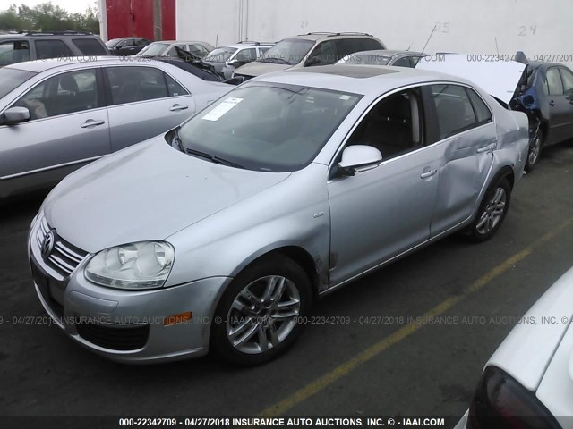 3VWEF71K07M195129 - 2007 VOLKSWAGEN JETTA WOLFSBURG 银色 照片 2
