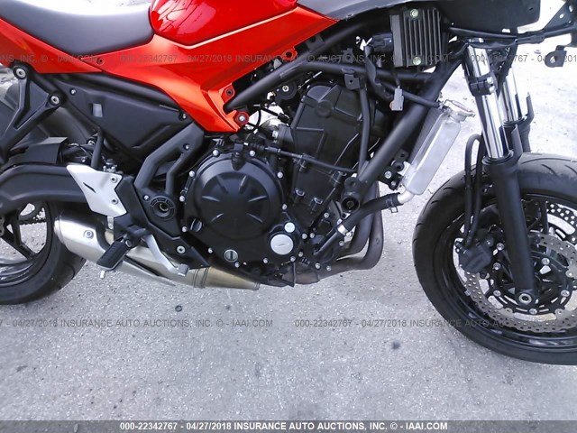 JKAEXEJ10HDA01740 - 2017 KAWASAKI EX650 J ნარინჯისფერი ფოტო 8