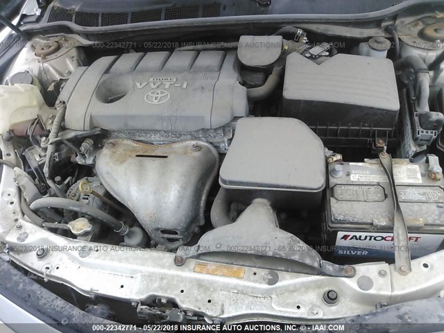 4T4BF3EK0AR001647 - 2010 TOYOTA CAMRY SE/LE/XLE ვერცხლისფერი ფოტო 10