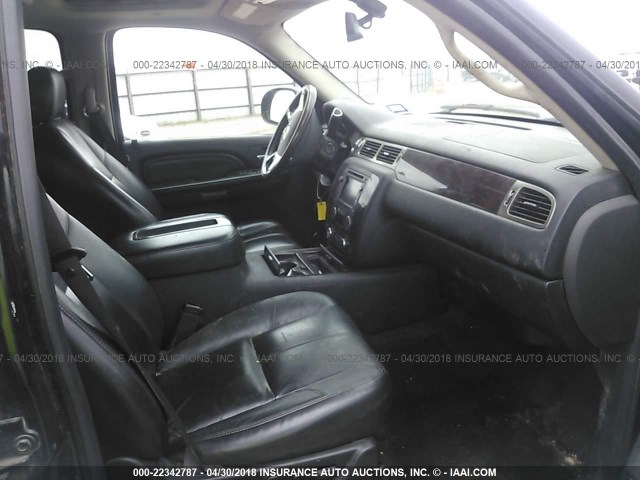 1GKFK66867J251697 - 2007 GMC YUKON XL DENALI BLACK photo 5