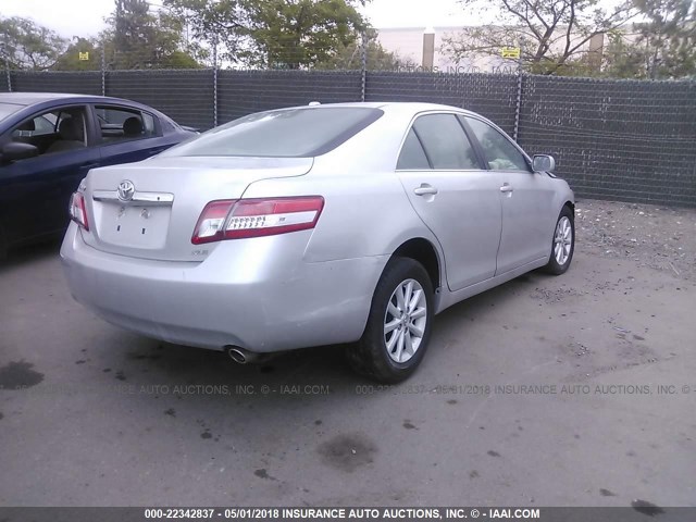 4T4BF3EK4BR091869 - 2011 TOYOTA CAMRY SILVER photo 4