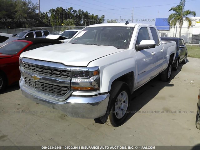 1GCRCREC9JZ134864 - 2018 CHEVROLET SILVERADO C1500 LT Weiß Foto 2