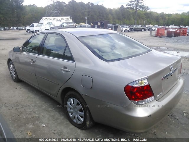 4T1BE32K65U408251 - 2005 TOYOTA CAMRY LE/XLE/SE GOLD photo 3