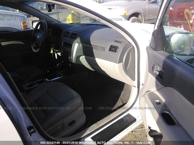 3FADP0L32AR335237 - 2010 FORD FUSION HYBRID WHITE photo 5