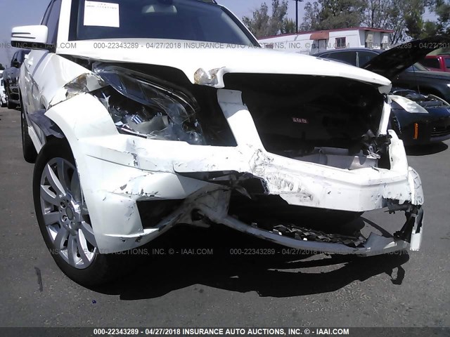 WDCGG5GB5BF651715 - 2011 MERCEDES-BENZ GLK 350 WHITE photo 6