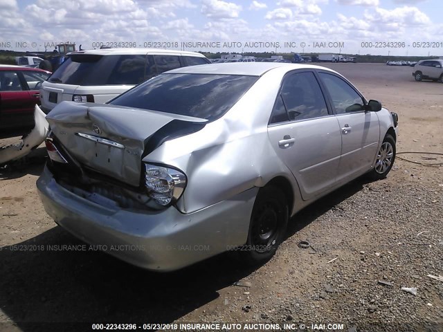 4T1BE32K93U759653 - 2003 TOYOTA CAMRY LE/XLE/SE 银色 照片 4