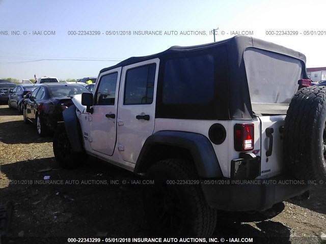 1C4BJWDG5CL130181 - 2012 JEEP WRANGLER UNLIMITE SPORT WHITE photo 3