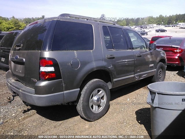 1FMEU72E66UB70503 - 2006 FORD EXPLORER XLS GRAY photo 4