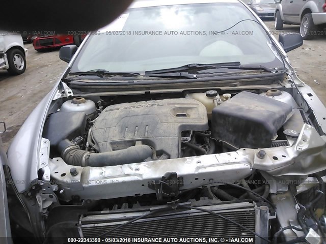 1G1ZB5E1XBF156099 - 2011 CHEVROLET MALIBU LS 银色 照片 10