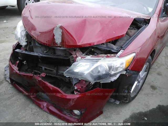 4T1BF1FK7DU665171 - 2013 TOYOTA CAMRY L/SE/LE/XLE RED photo 6