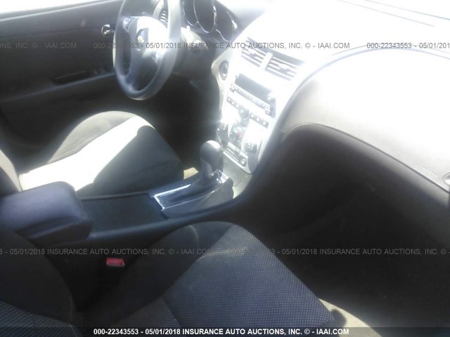 1G1ZC5E11BF280310 - 2011 CHEVROLET MALIBU 1LT 白色 照片 5