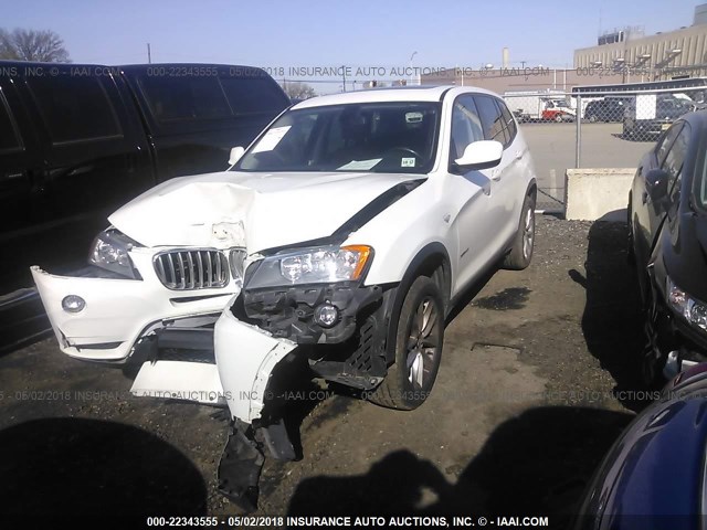 5UXWX9C52D0A25149 - 2013 BMW X3 XDRIVE28I WHITE photo 2