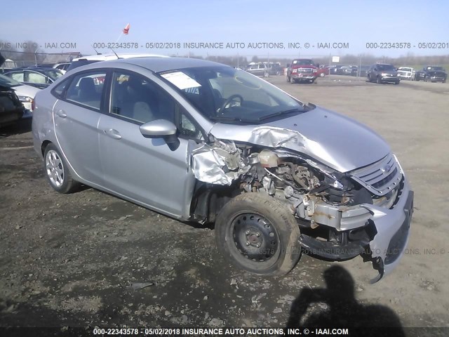 3FADP4AJ9DM202940 - 2013 FORD FIESTA S SILVER photo 1