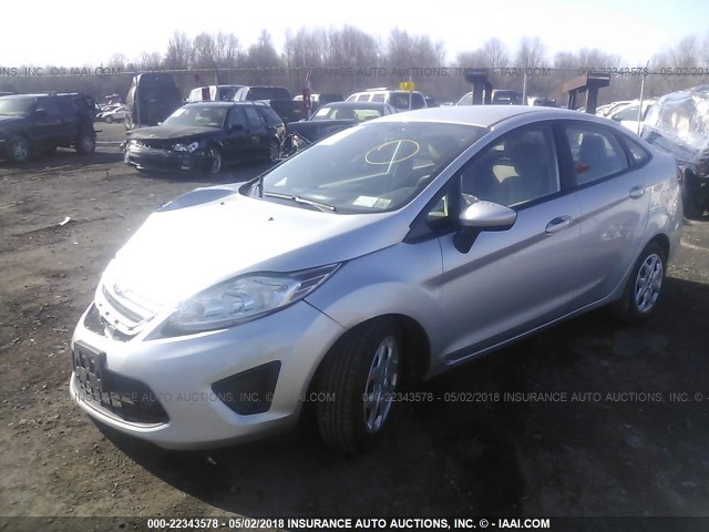 3FADP4AJ9DM202940 - 2013 FORD FIESTA S SILVER photo 2