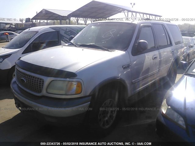 1FMPU16L81LA54460 - 2001 FORD EXPEDITION XLT ვერცხლისფერი ფოტო 2