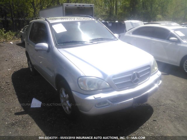 4JGAB75E22A294408 - 2002 MERCEDES-BENZ ML 500 SILVER photo 1