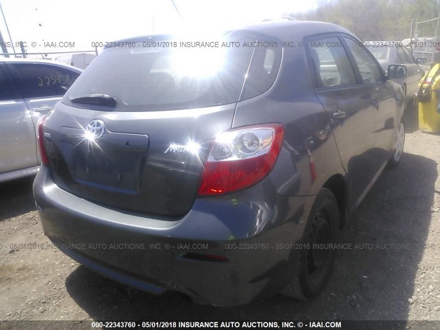 2T1KU40E89C045089 - 2009 TOYOTA COROLLA MATRIX  GRAY photo 4
